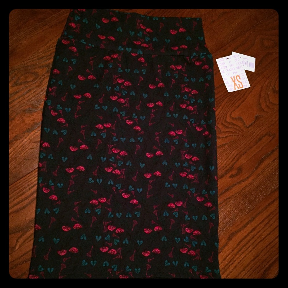 LuLaRoe Cassie Skirt Pink Navy Tropical Floral NWT